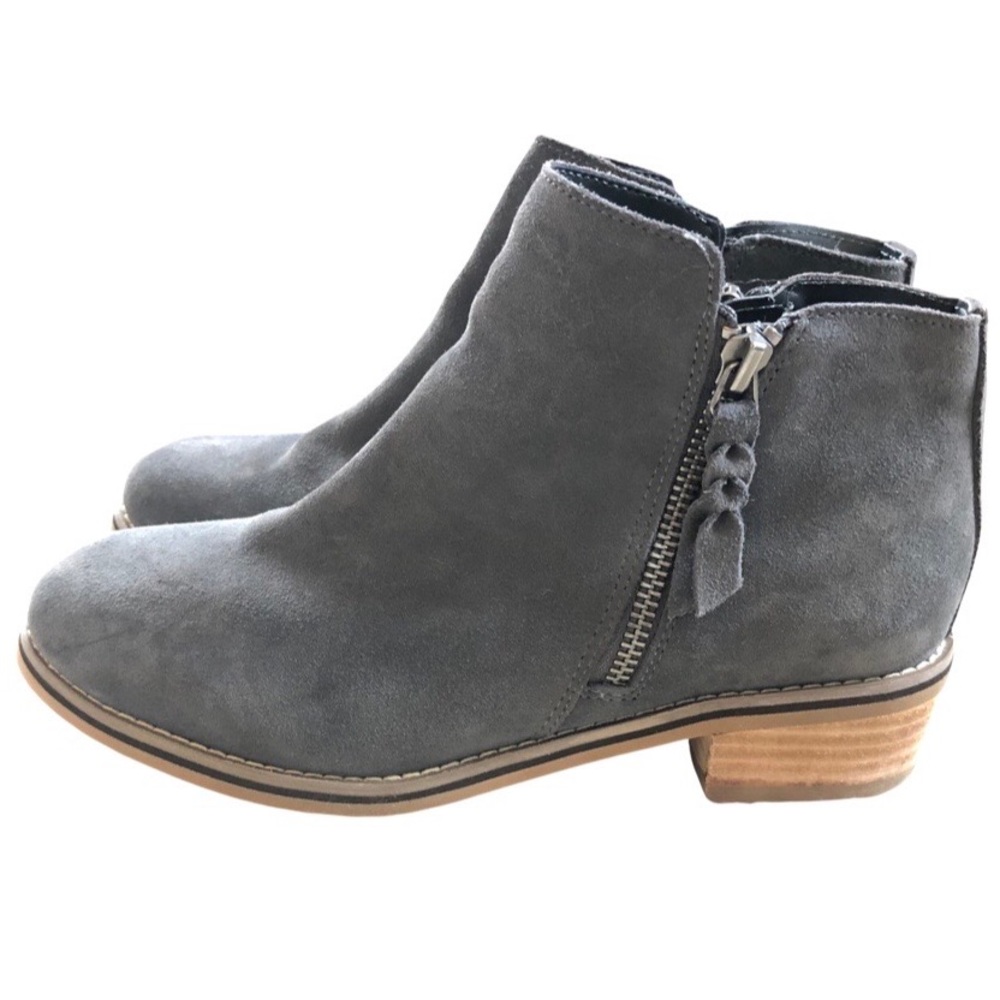 Blondo Liam Waterproof Ankle Booties
